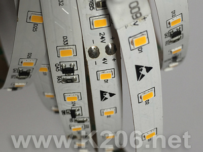 LED стрічка QL-F3020A35SA-W-24C