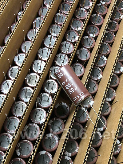 Конденсатор KXG-150/400V 105°C