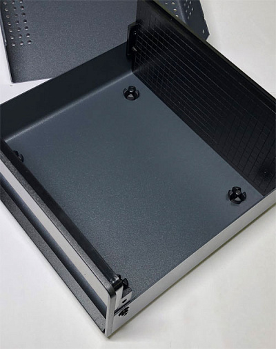 Корпус металлический BDA40004-A2-W140