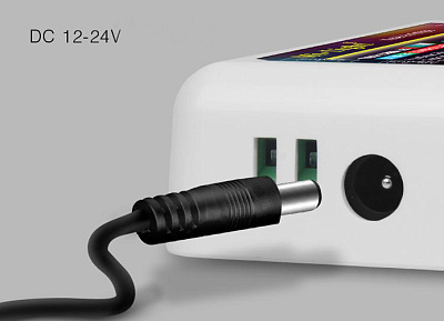 FUT038-2.4G RGBW Controller