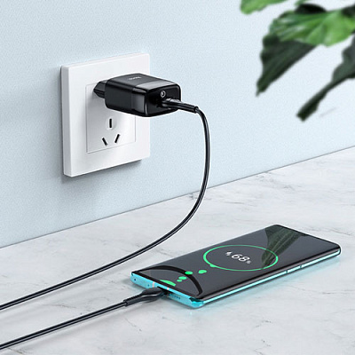 Зарядное устройство 1*USB HOCO C72Q BLACK
