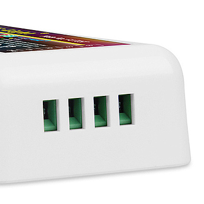 FUT037-2.4G RGB Controller